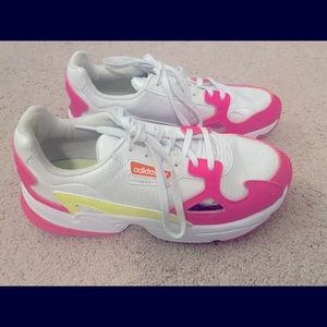 Adidas Falcon Sneakers